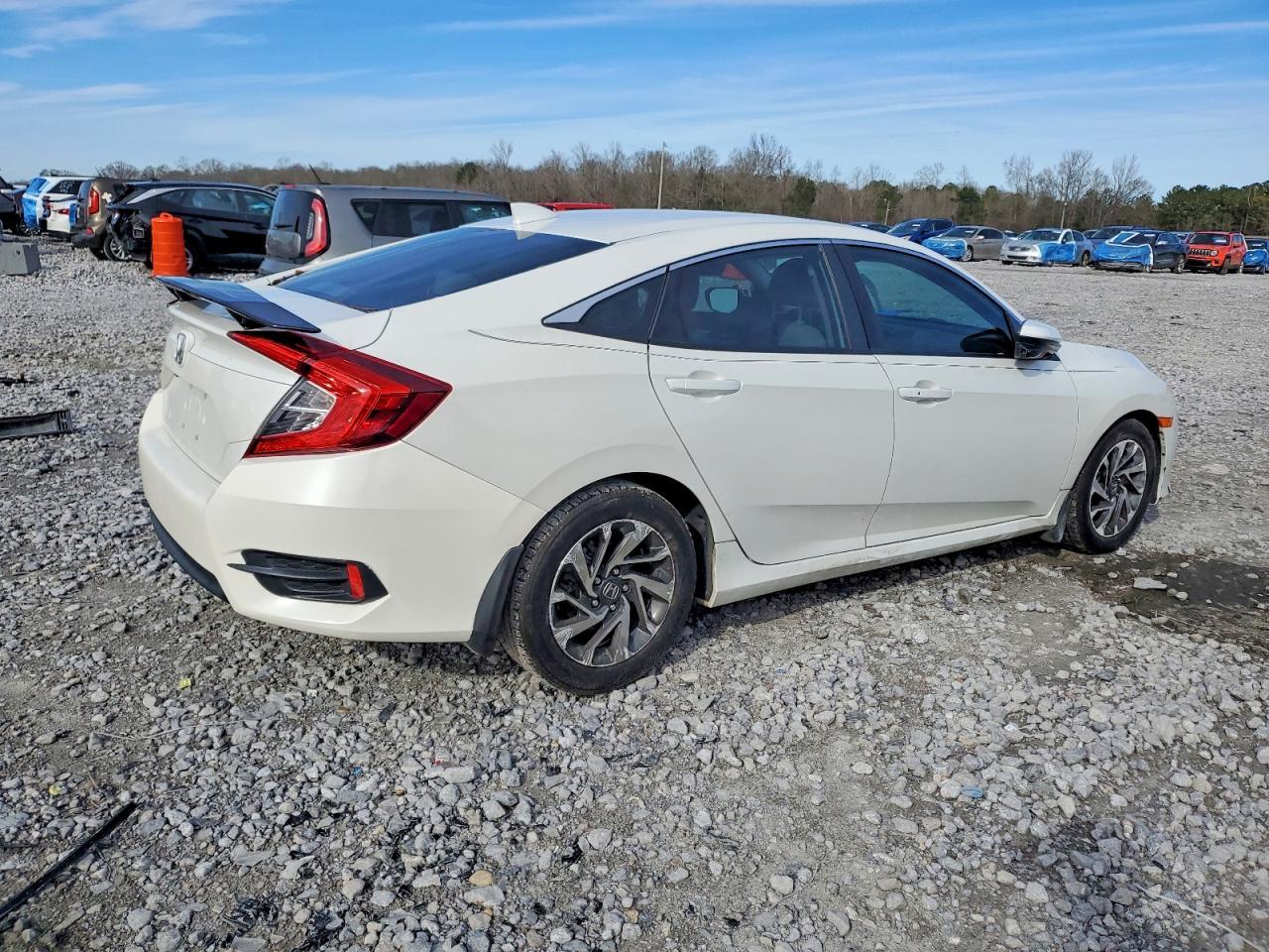 2017 Honda Civic Ex - Image 3