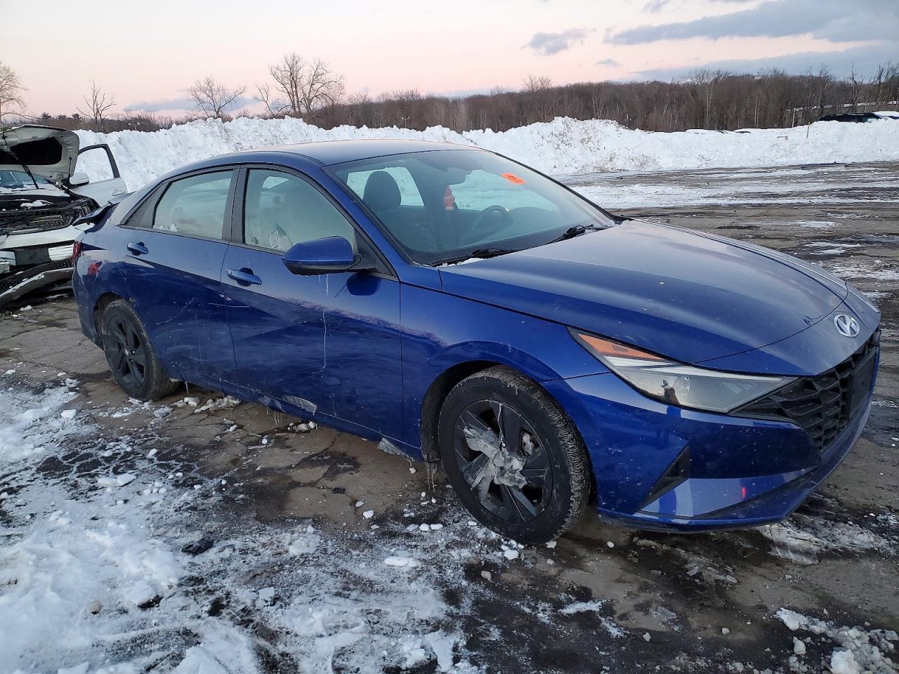2023 Hyundai Elantra Sel - Image 4