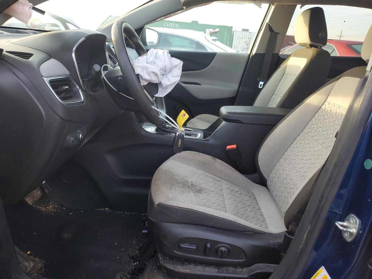 2022 Chev Equinox Ls - Image 7