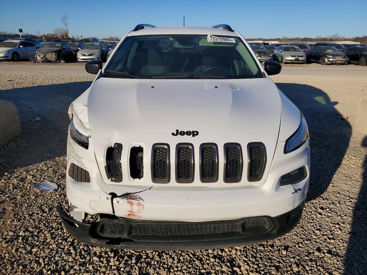 2017 Jeep Cherokee Sport - Image 5