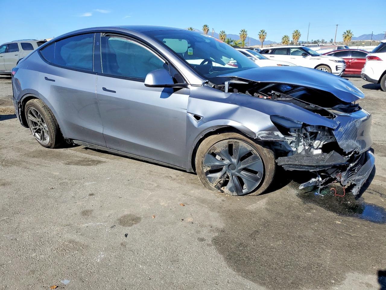 2024 Tesla Model Y - Image 4