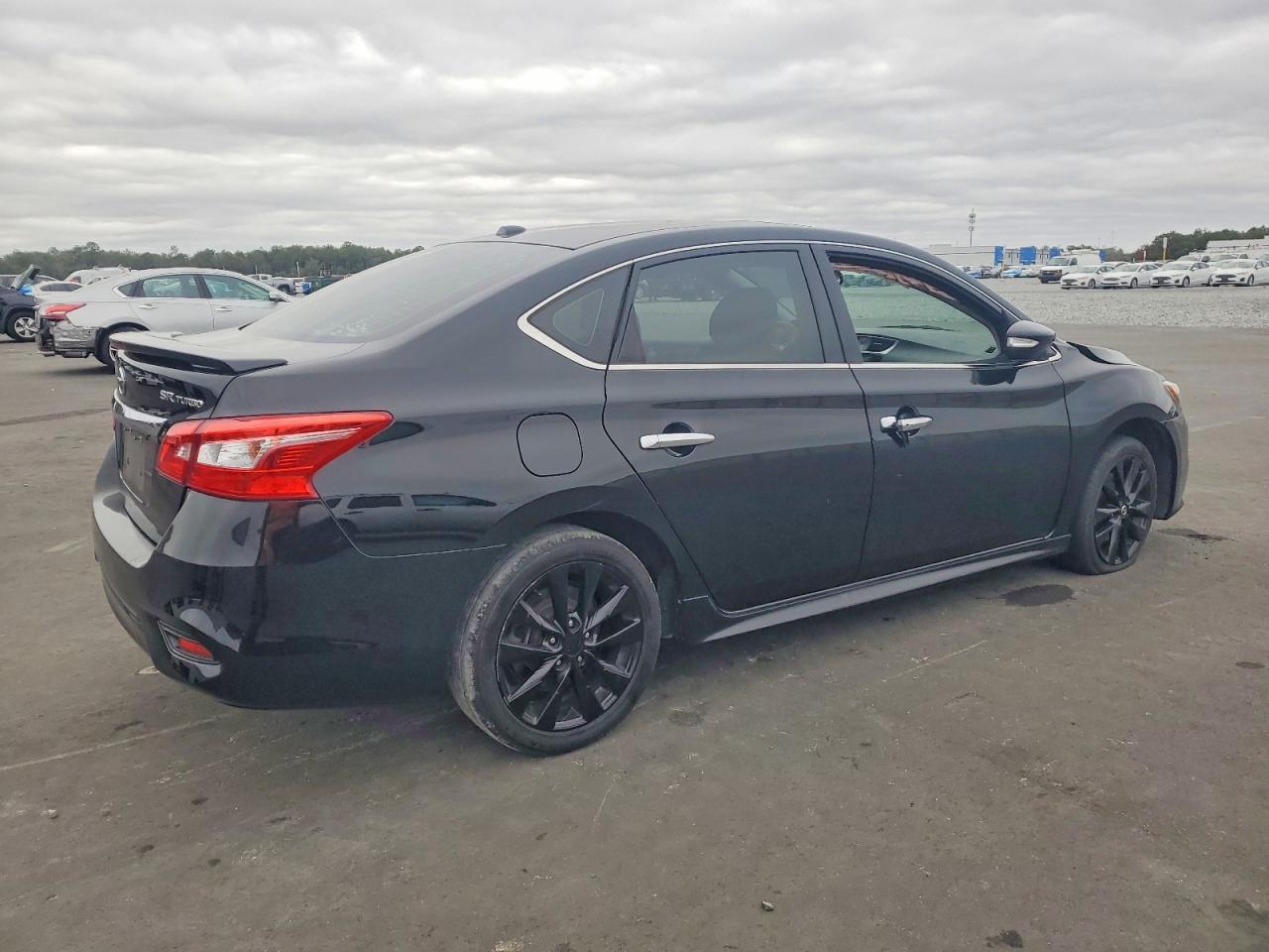 2017 Nissan Sentra Sr Turbo - Фото 3