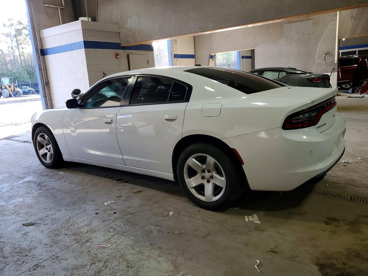 2021 Dodge Charger - Фото 2