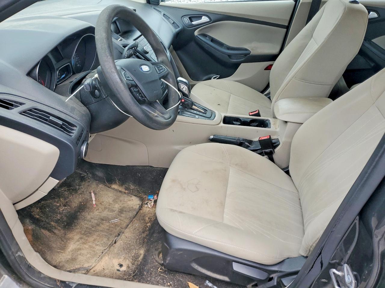 2016 Ford Focus Se - Image 7