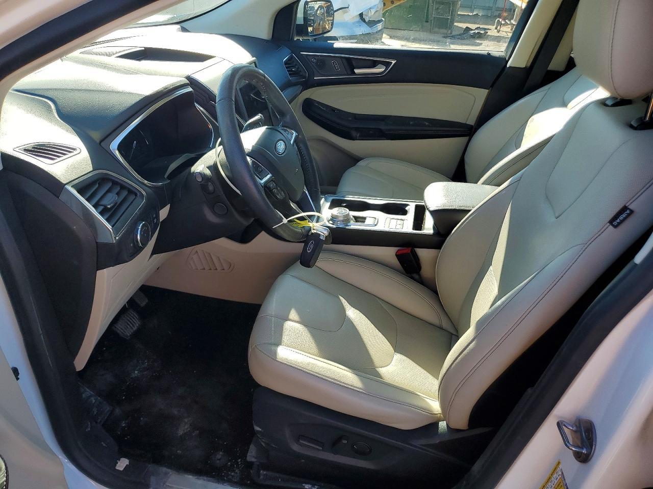 2021 Ford Edge Titanium - Фото 7