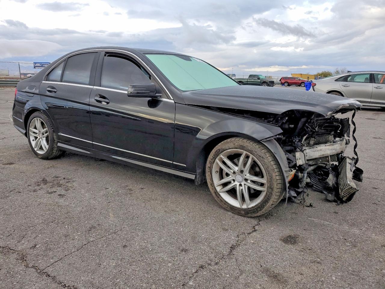 2013 Mercedes-Benz C 250 - Фото 4