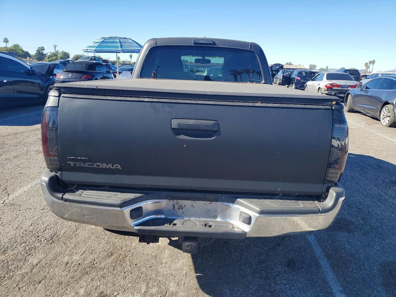 2009 Toyota Tacoma Prerunner Access Cab - Image 6