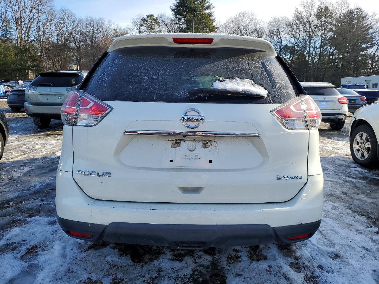 2015 Nissan Rogue S - Фото 6