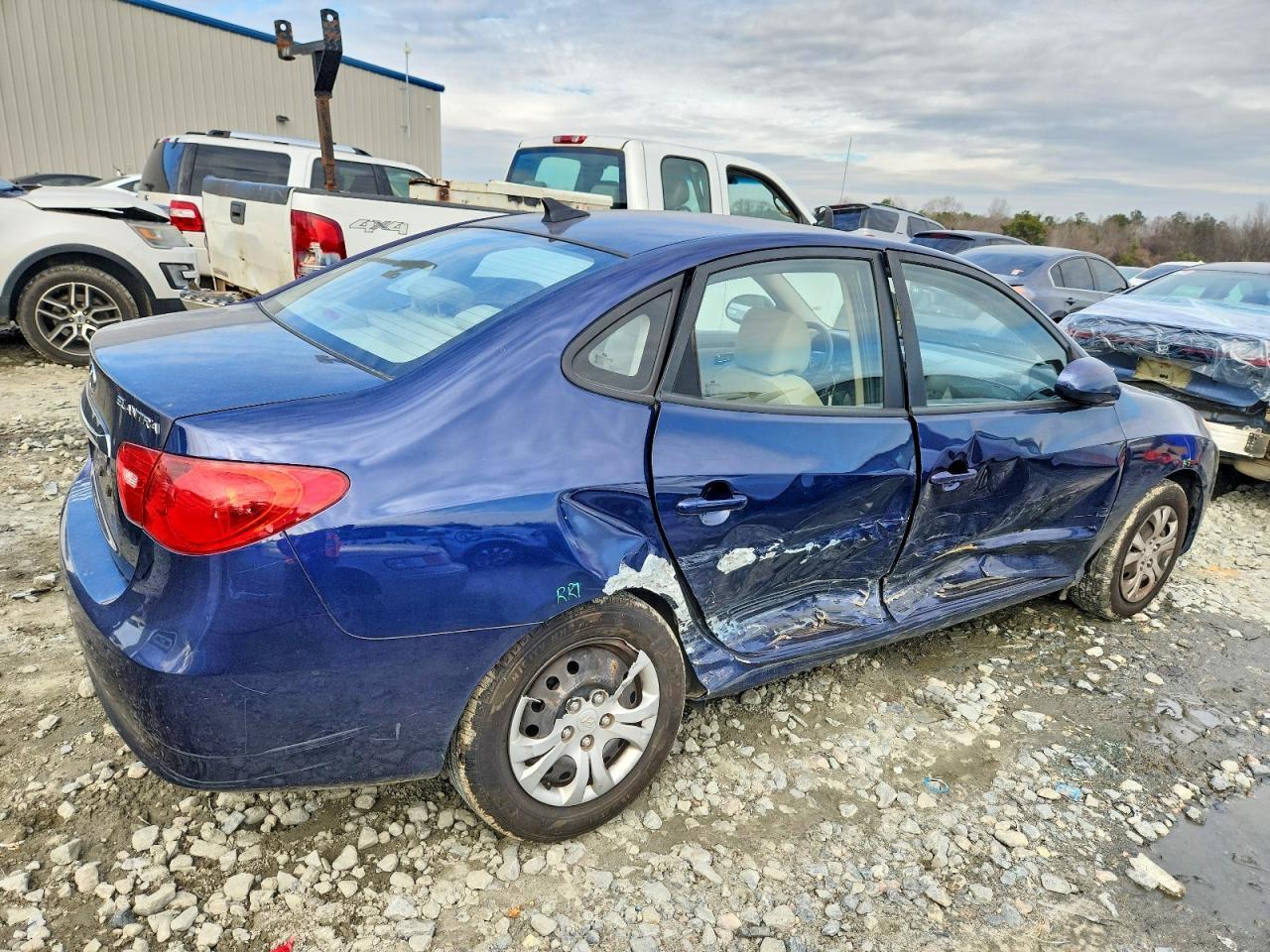 2010 Hyundai Elantra Blue - Image 3