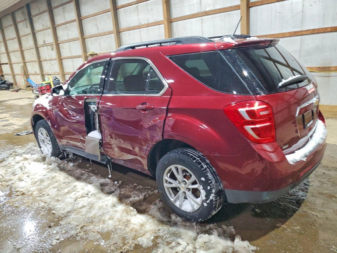 2016 Chevrolet Equinox Lt - Image 2