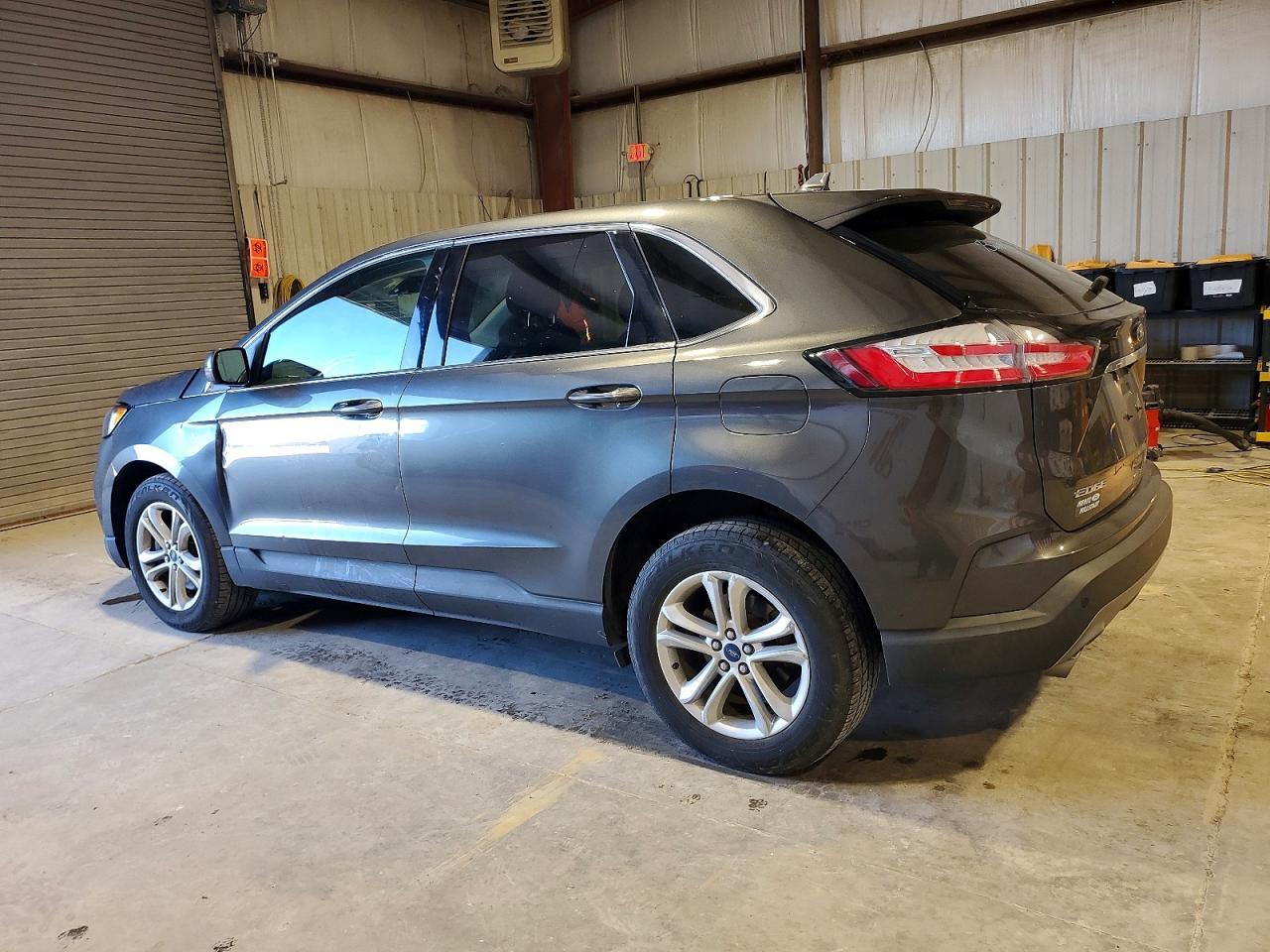 2019 Ford Edge Sel - Image 2