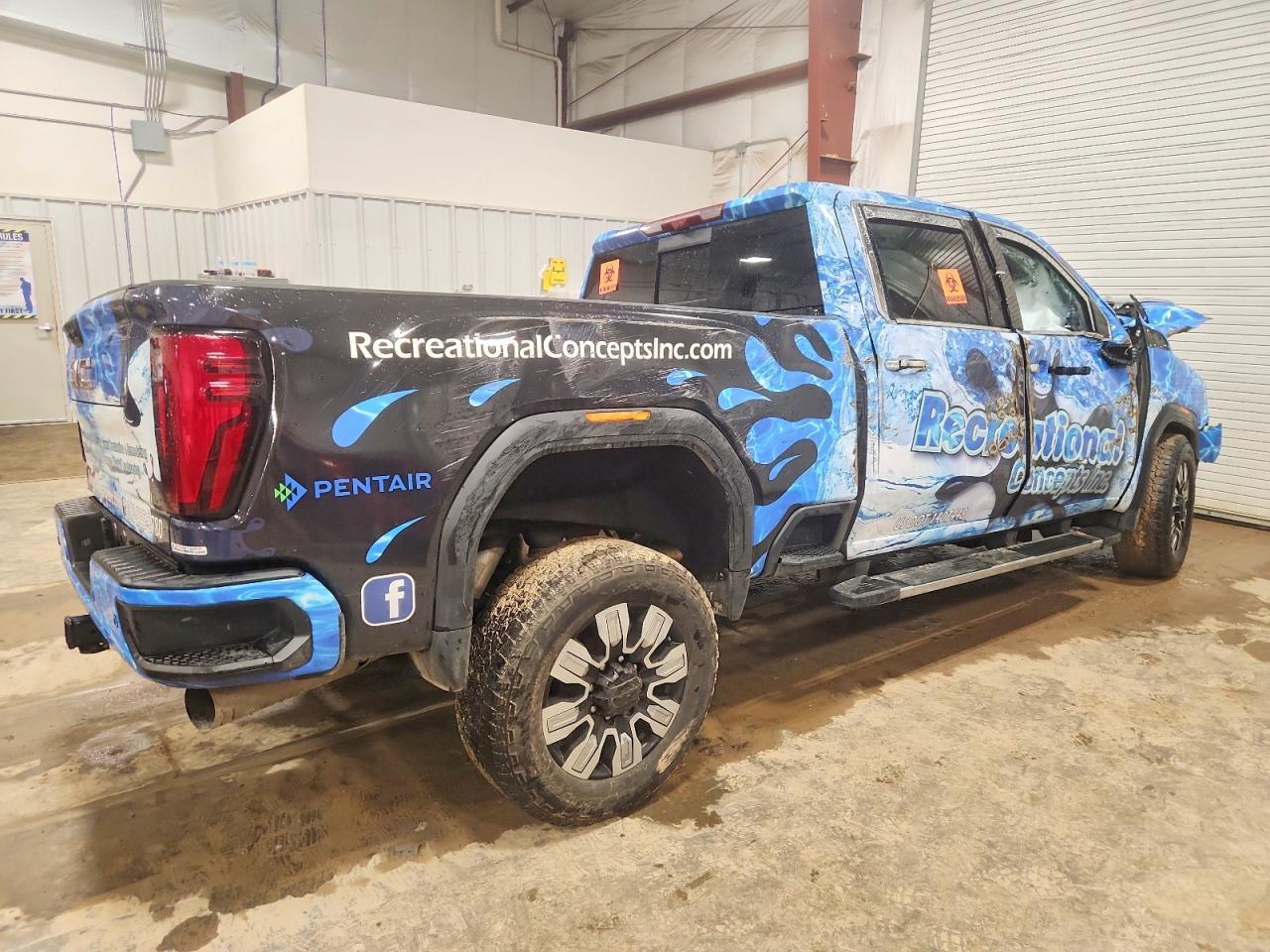 2024 GMC Sierra K2500 Denali - Фото 3