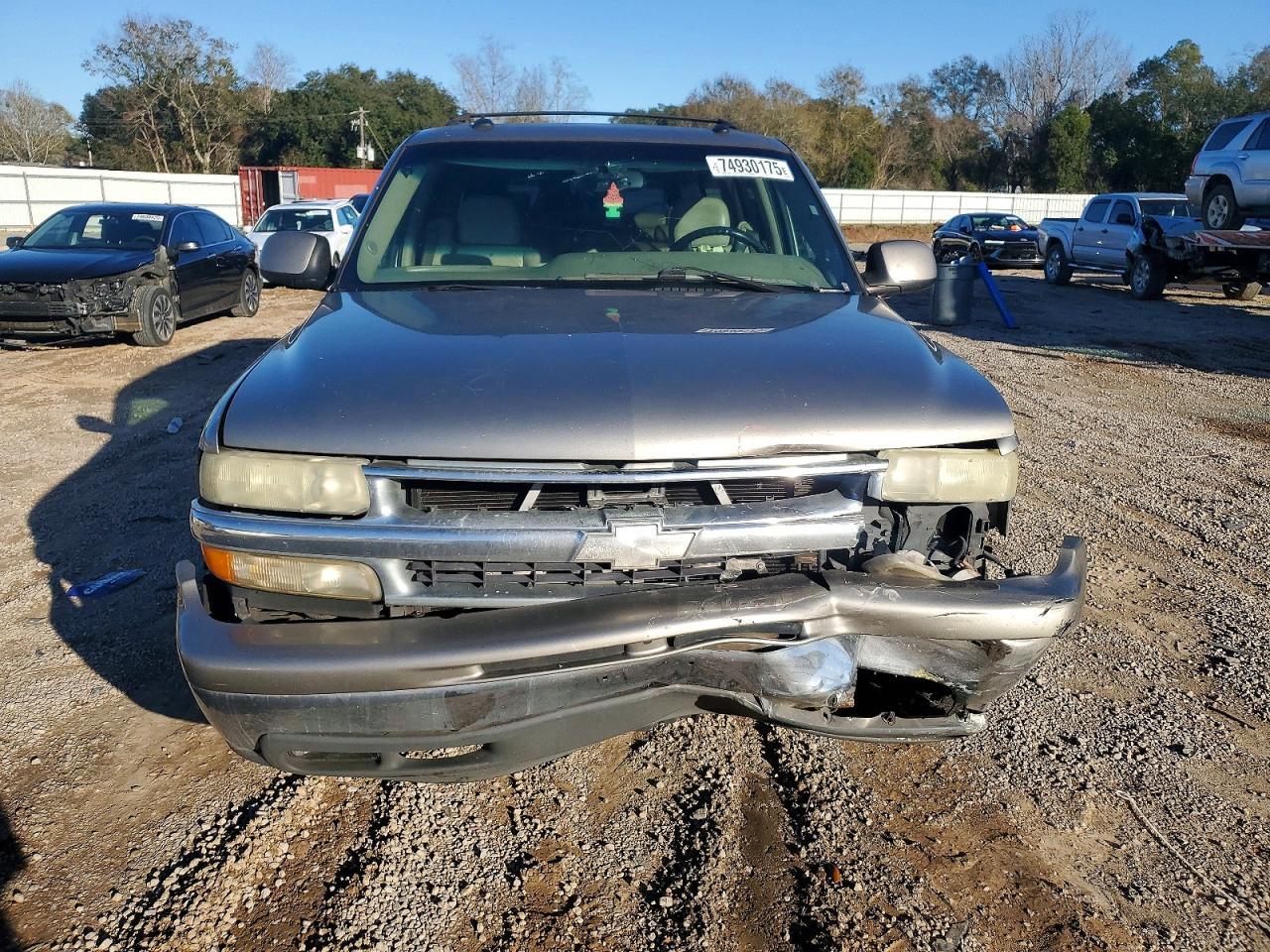 2003 Chevrolet Suburban - Фото 5