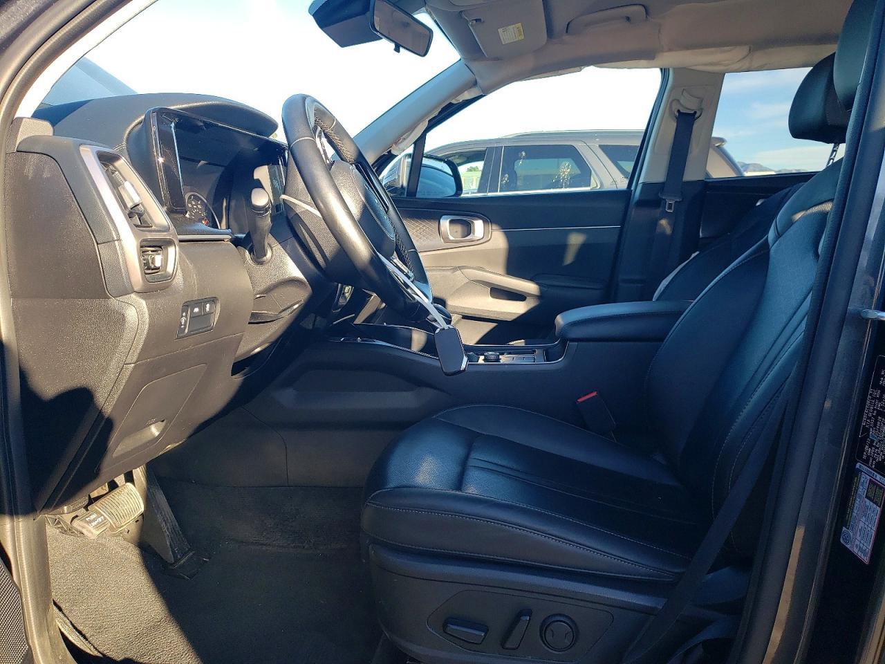 2022 Kia Sorento S - Фото 7