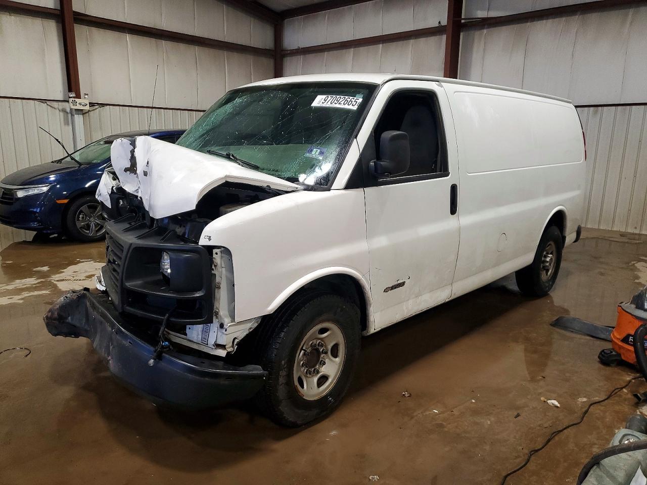 2011 GMC Savana 3500 Utility / Service Van