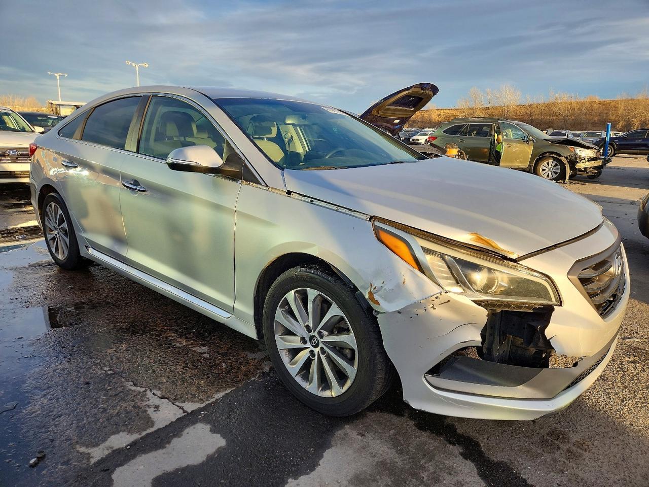 2015 Hyundai Sonata Sport - Image 4