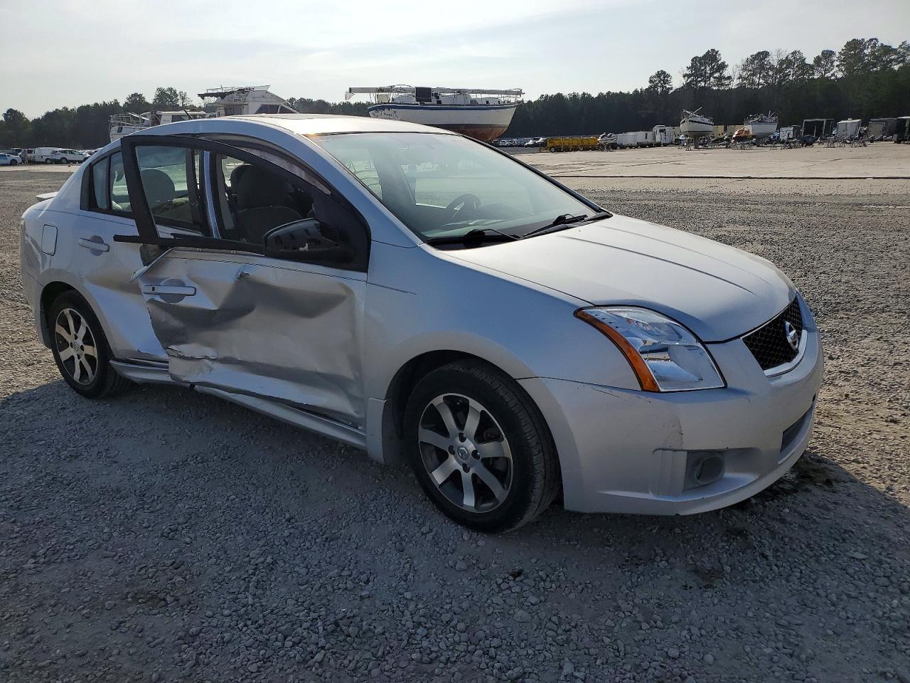 2012 Nissan Sentra 2.0 - Image 4