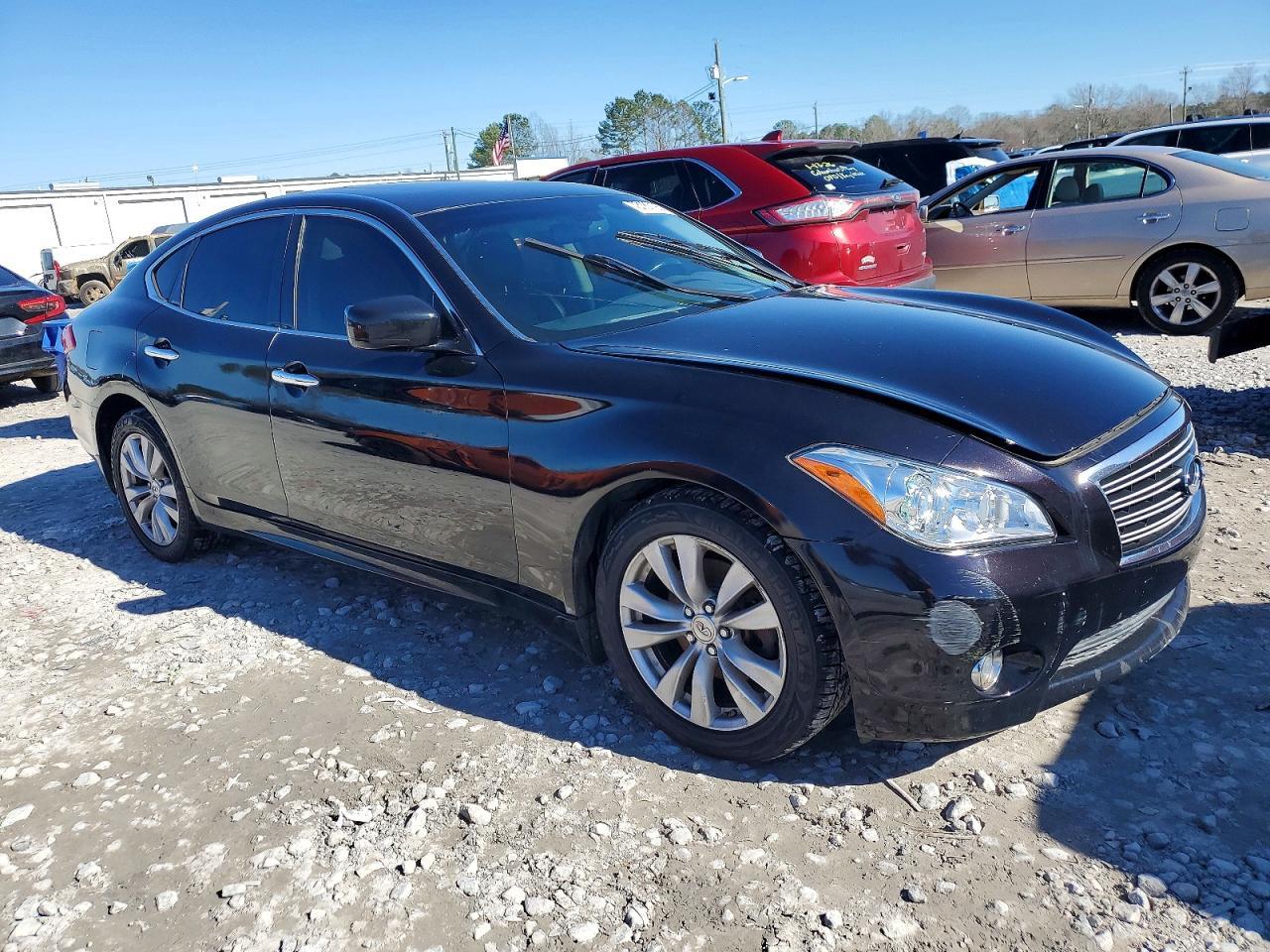 2011 Infiniti M37 X - Image 4