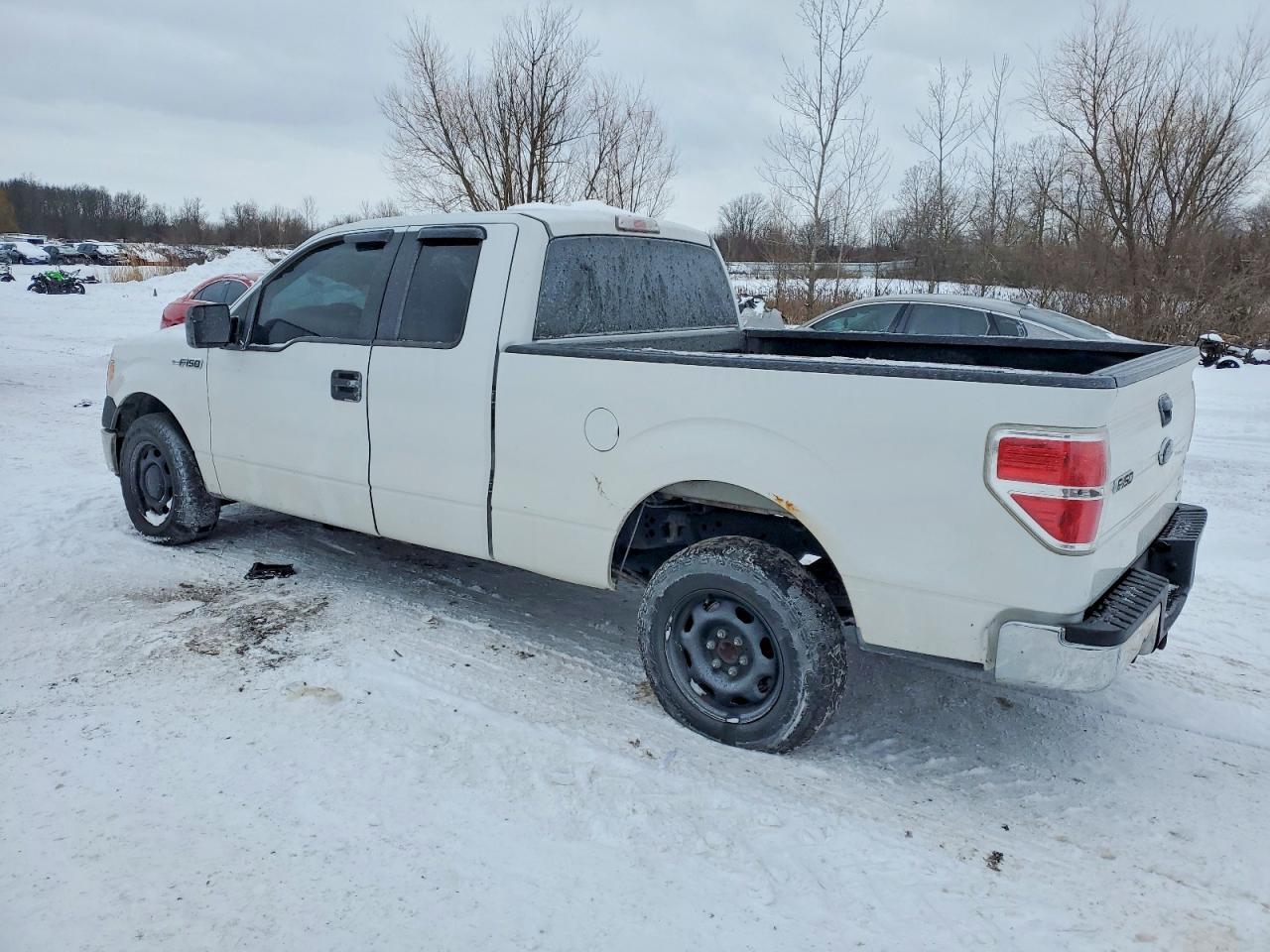 2013 Ford F150 Super Cab - Фото 2