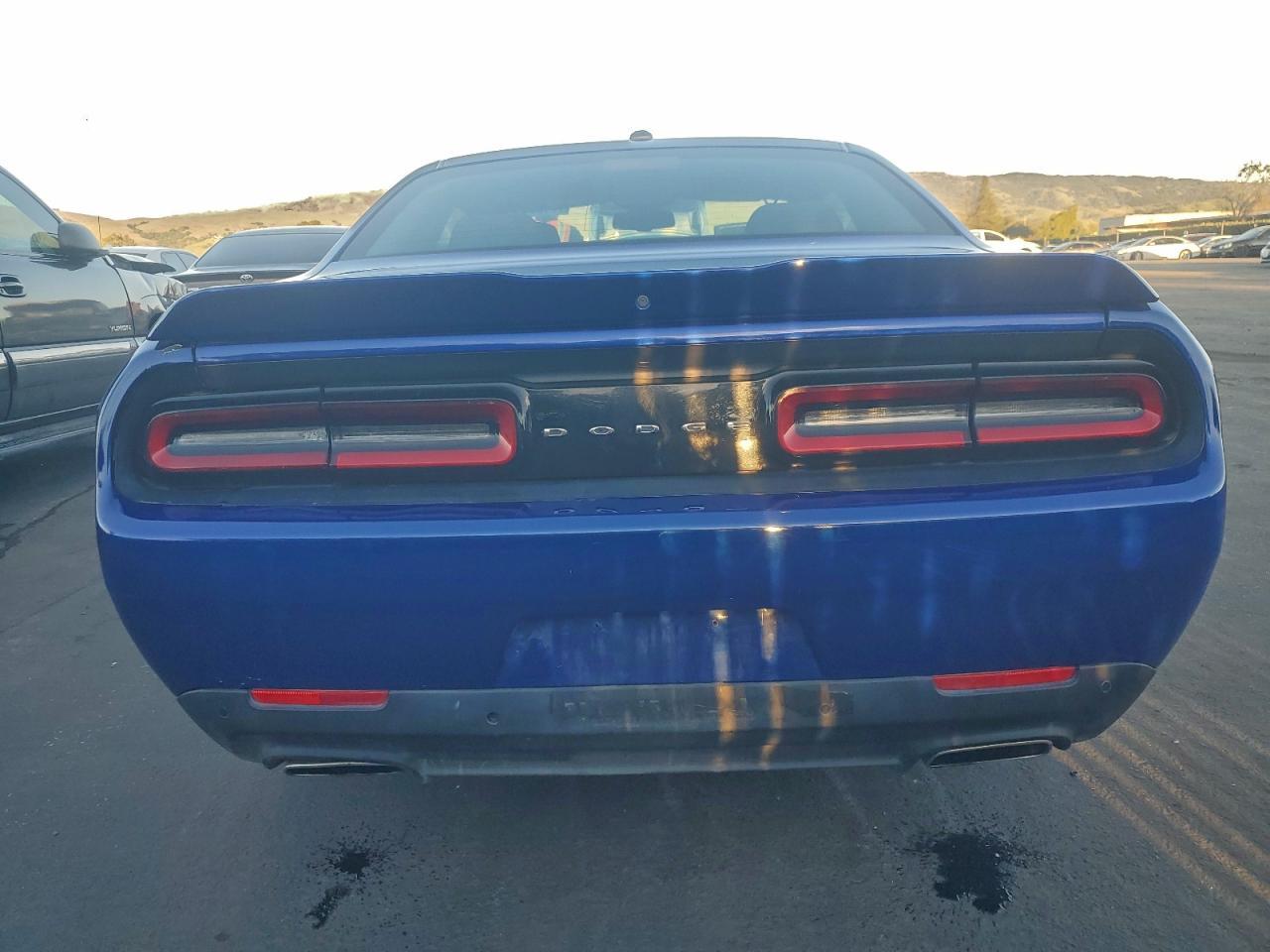 2021 Dodge Challenger Sxt - Image 6