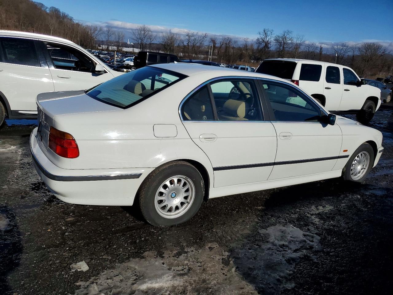 1997 BMW 528 I Automatic - Image 3