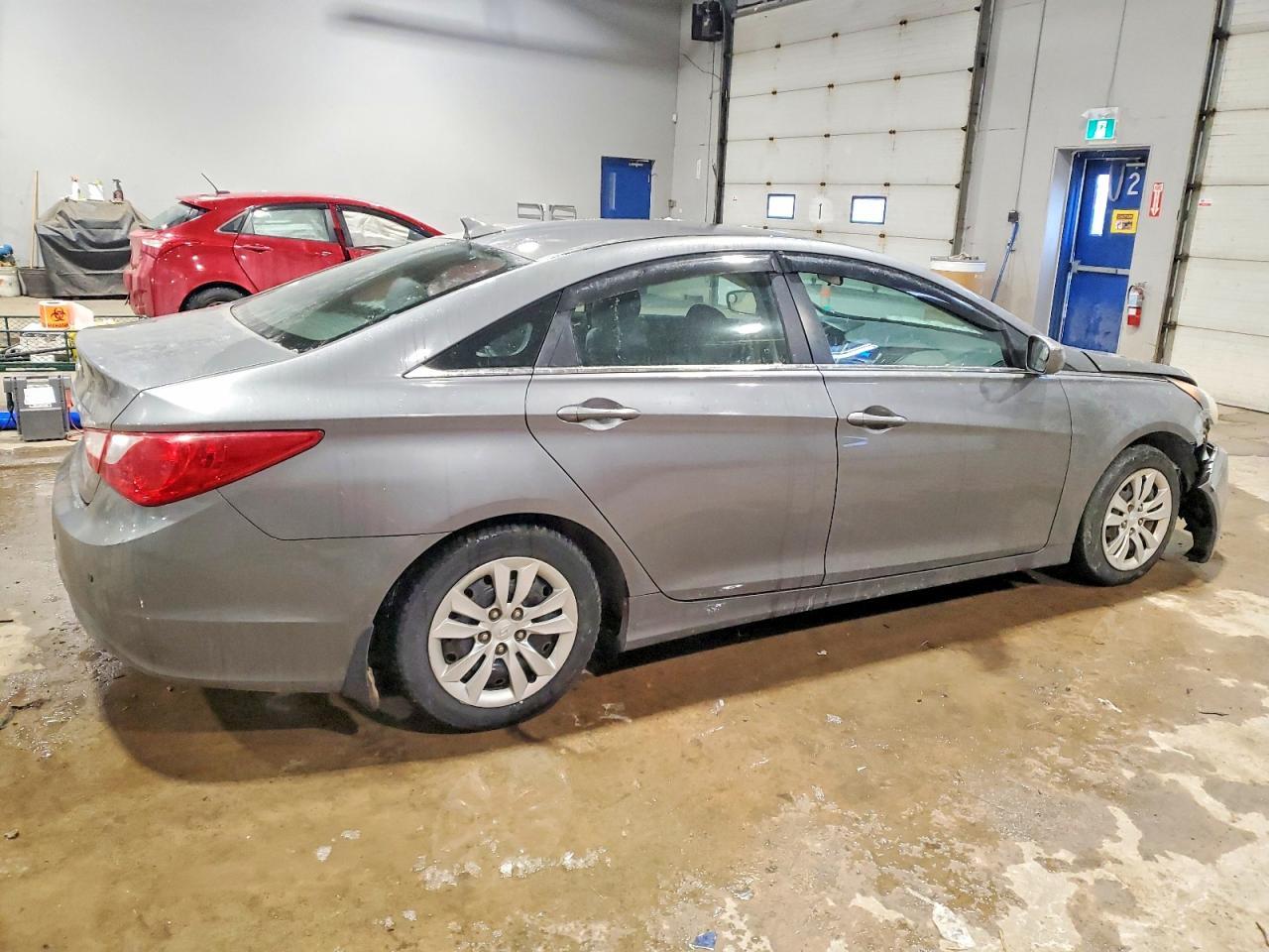 2011 Hyundai Sonata Gls - Image 3