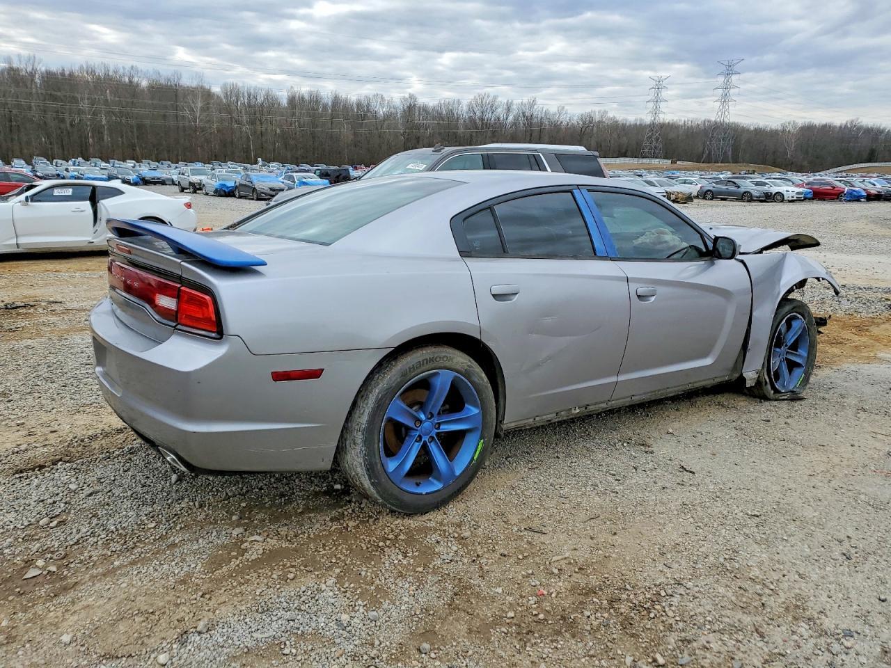 2011 Dodge Charger - Фото 3