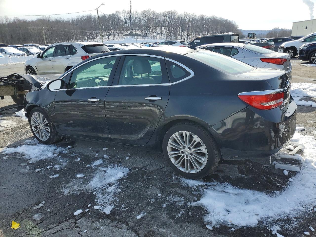 2013 Buick Verano - Фото 2