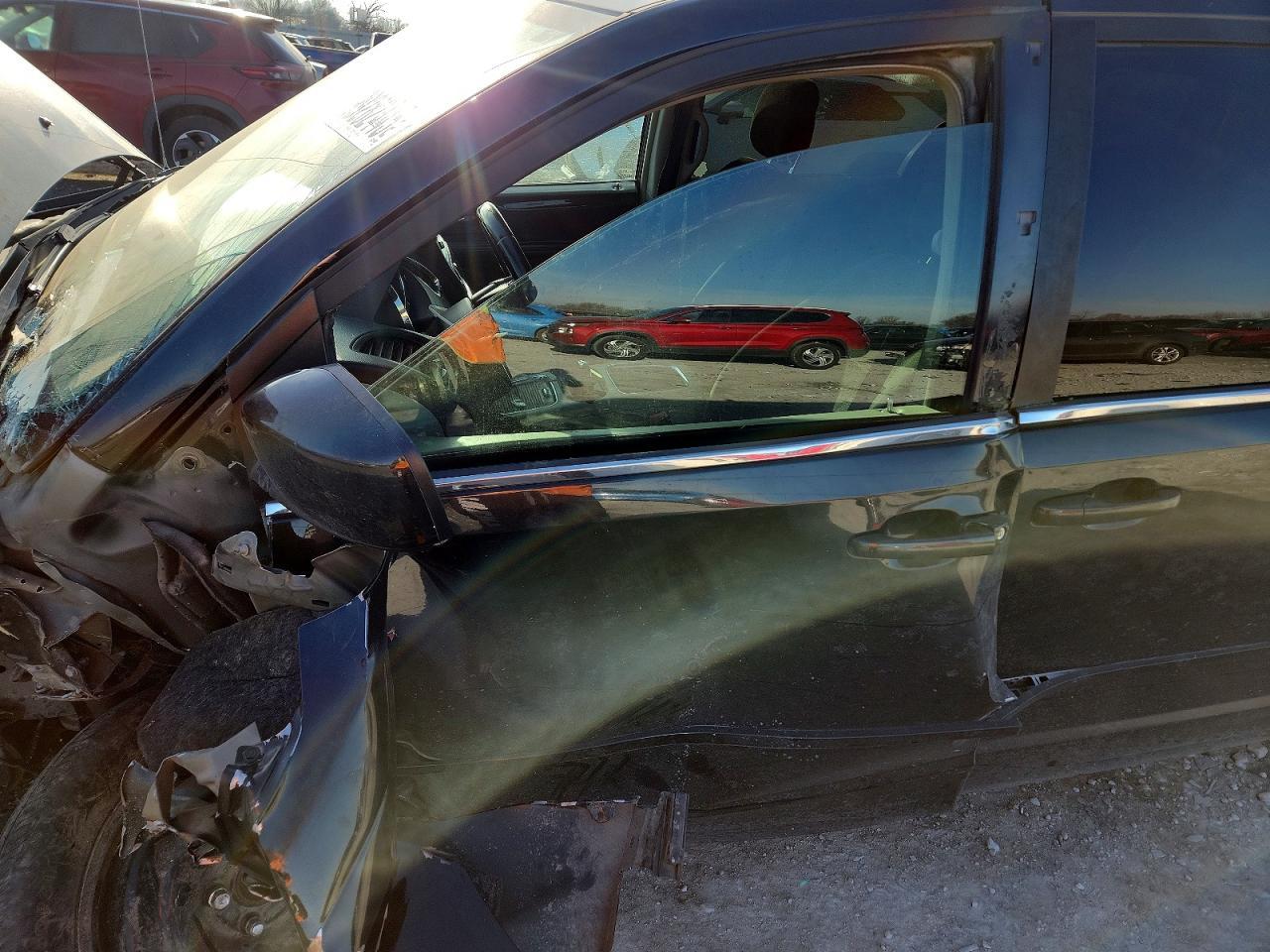 2012 Dodge Grand Caravan Crew - Image 7