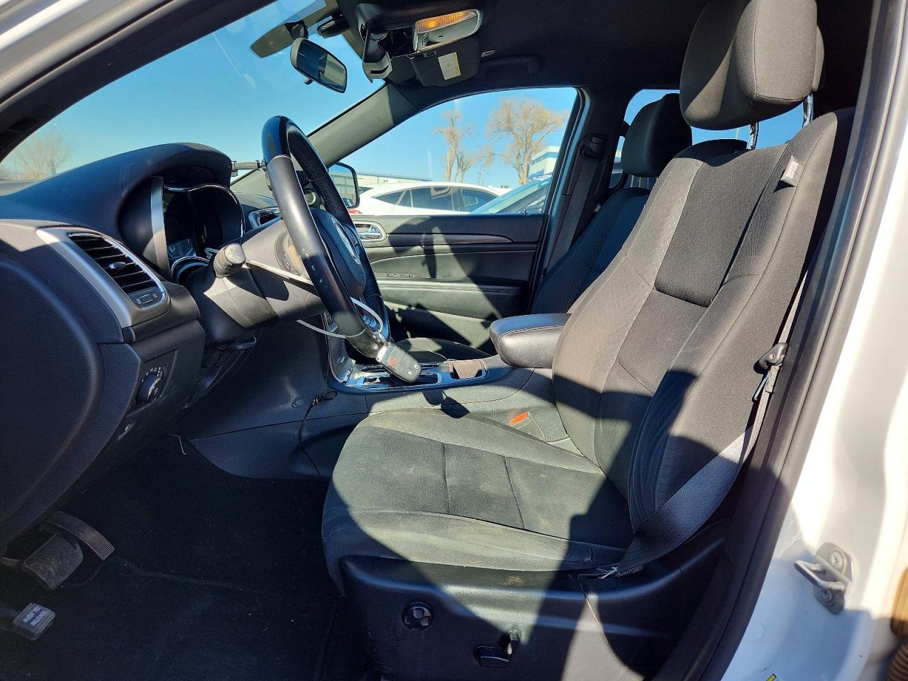 2019 Jeep Grand Cherokee Laredo - Image 7