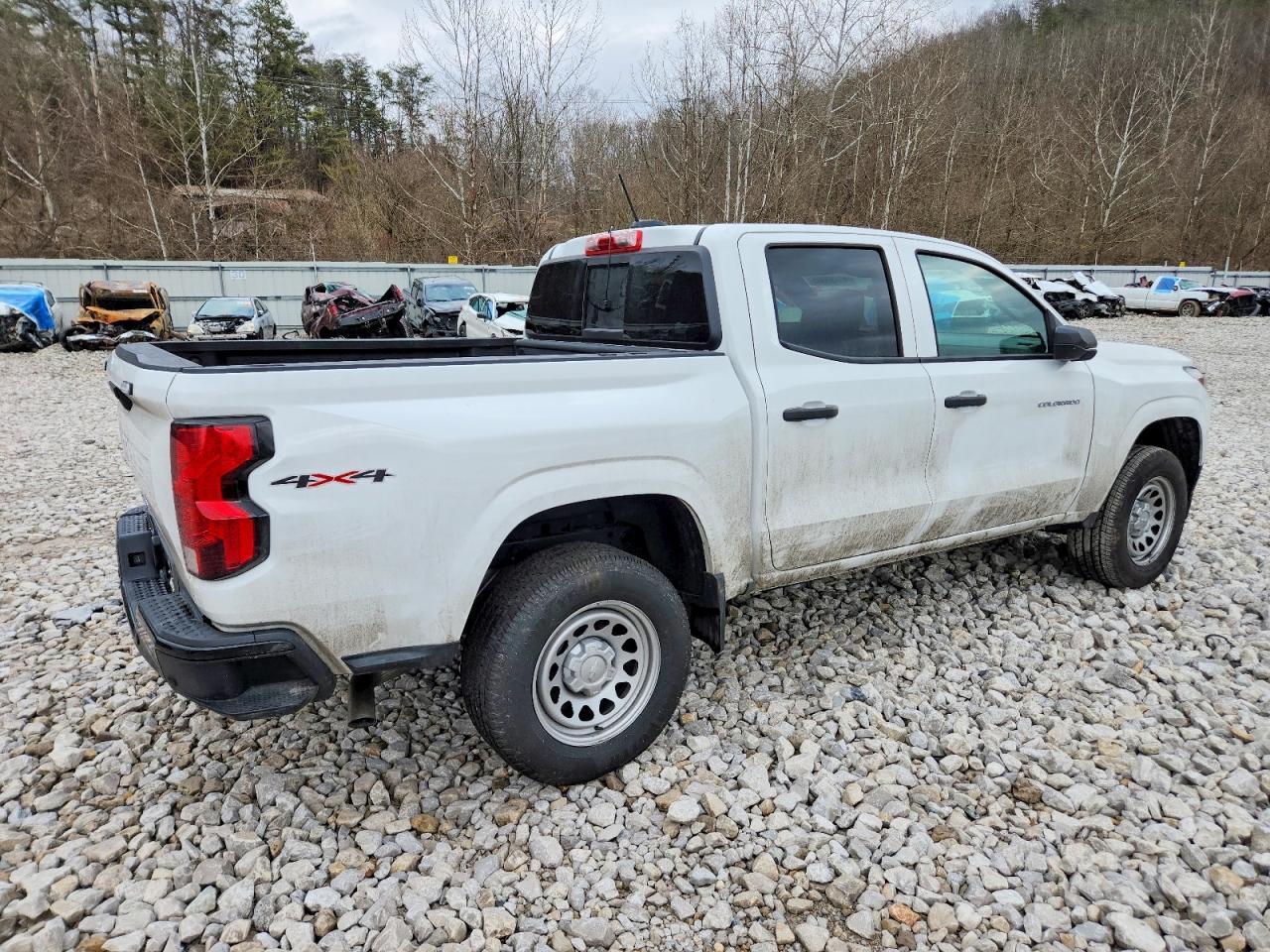 2025 Chevrolet Colorado - Фото 3