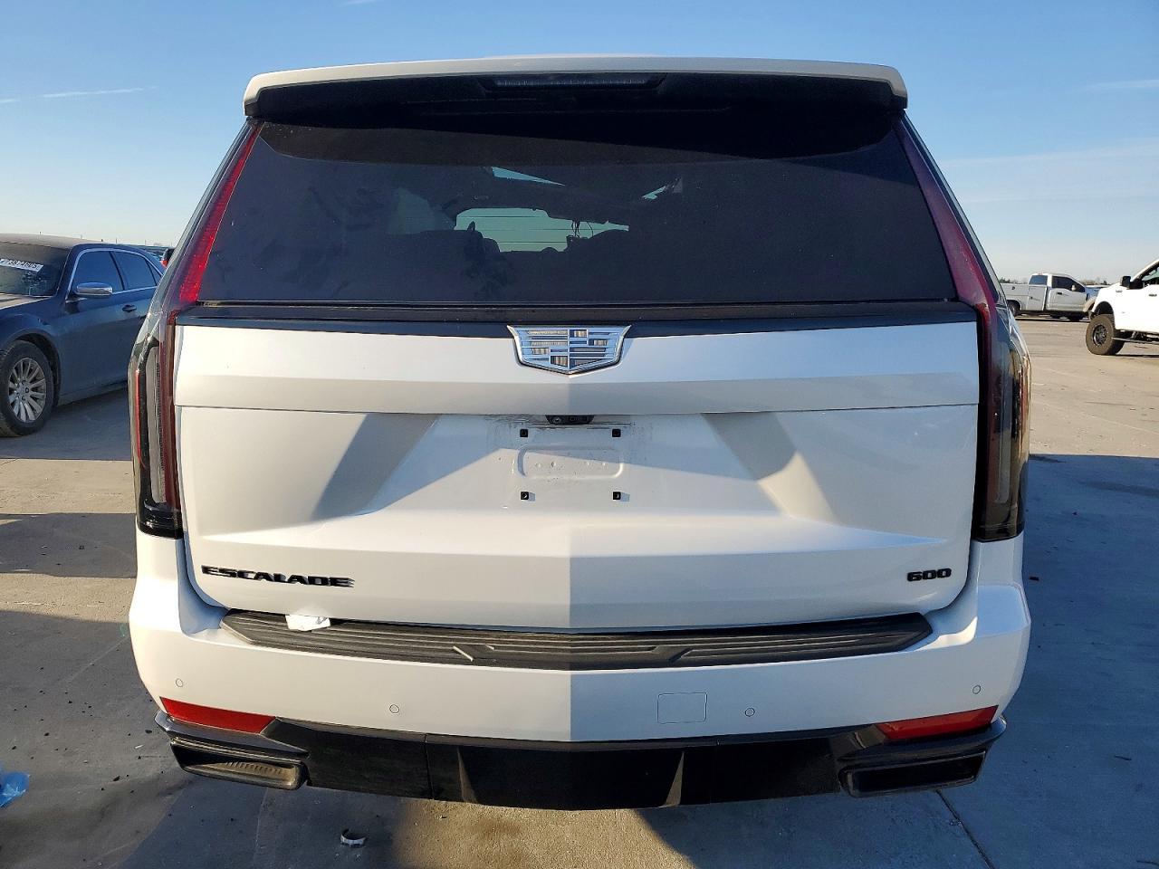 2022 Cadillac Escalade Sport Platinum - Image 6
