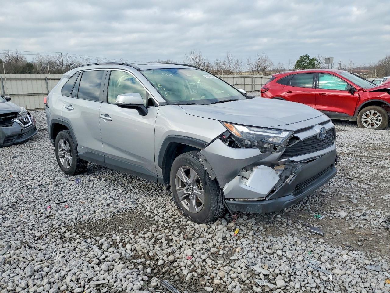 2022 Toyota Rav4 Xle - Image 4