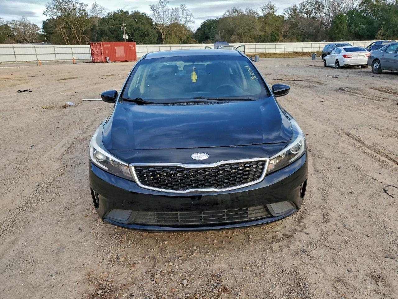 2017 Kia Forte Lx - Image 5