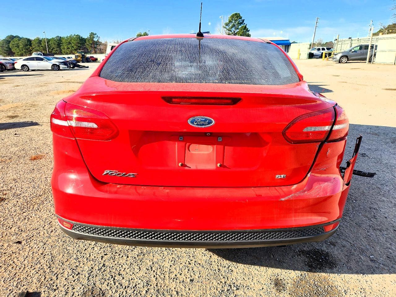 2017 Ford Focus Se - Image 6