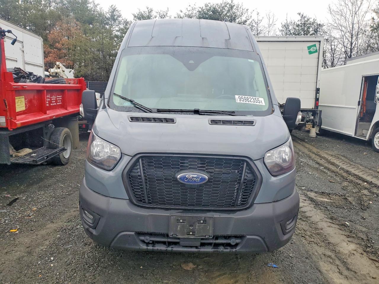 2022 Ford Transit T-250 Delivery Van - Image 5