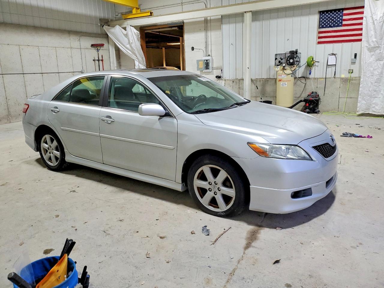 2007 Toyota Camry Se - Фото 4