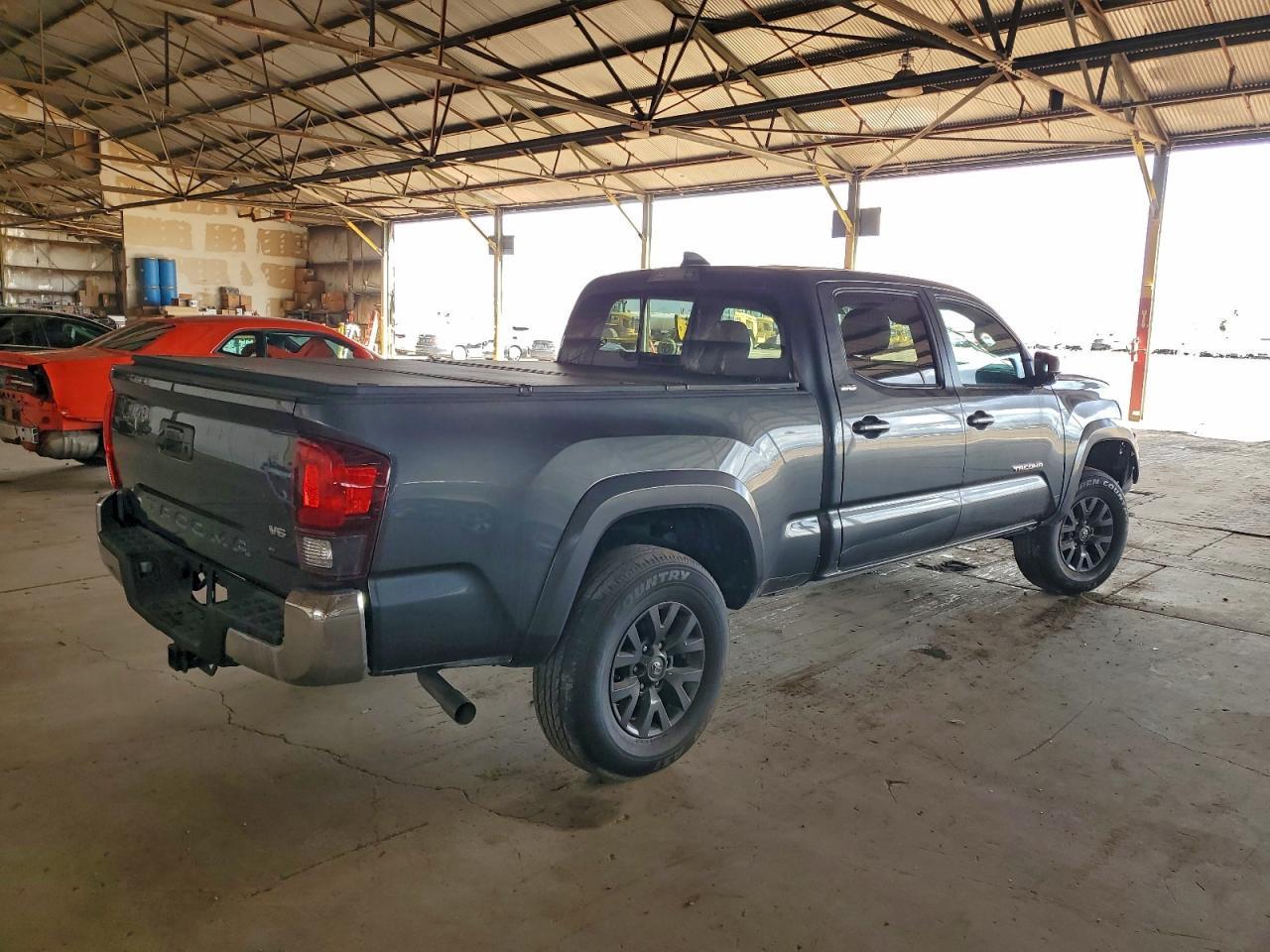 2023 Toyota Tacoma Double Cab - Фото 3