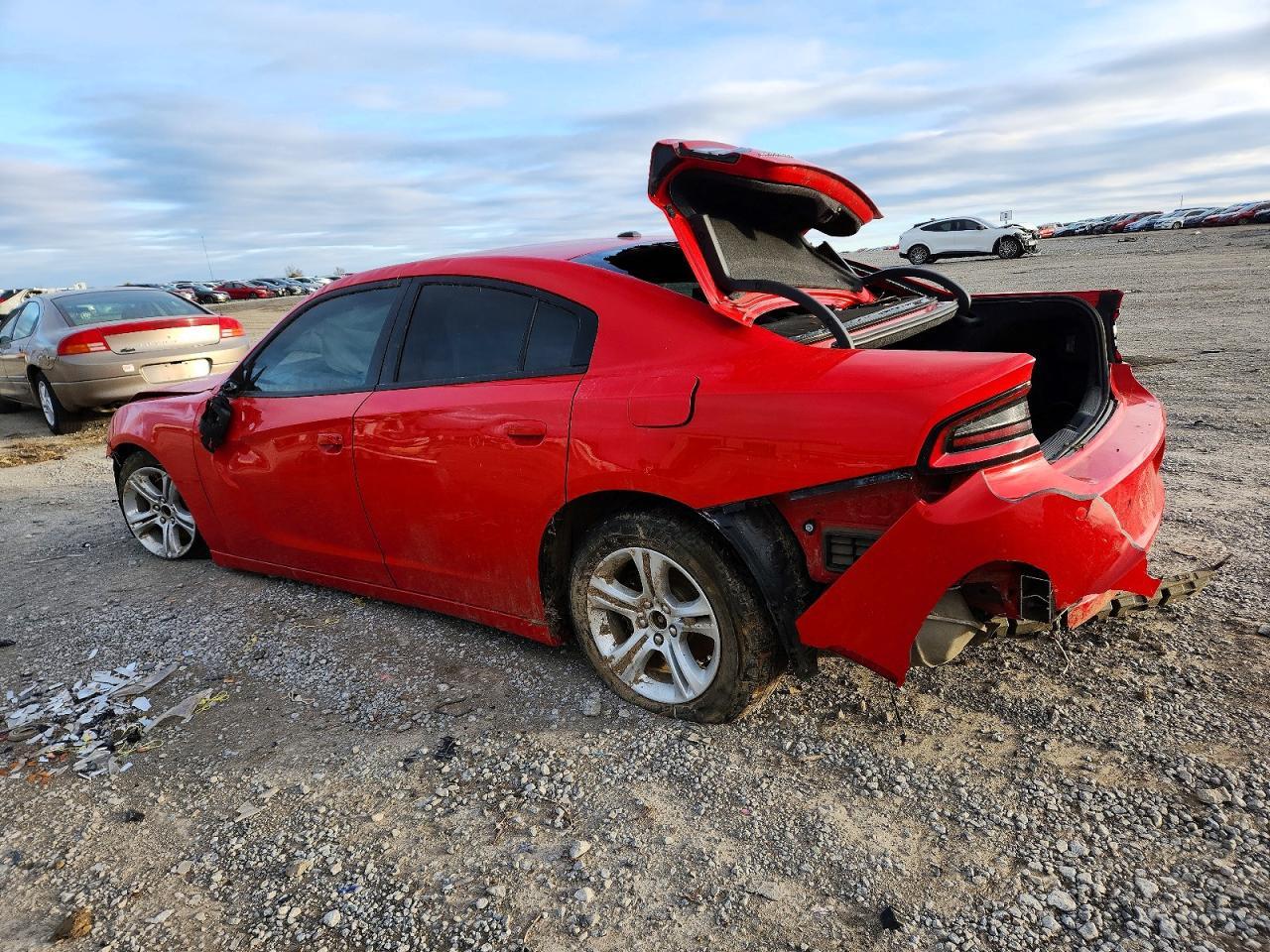 2022 Dodge Charger Sxt - Фото 2
