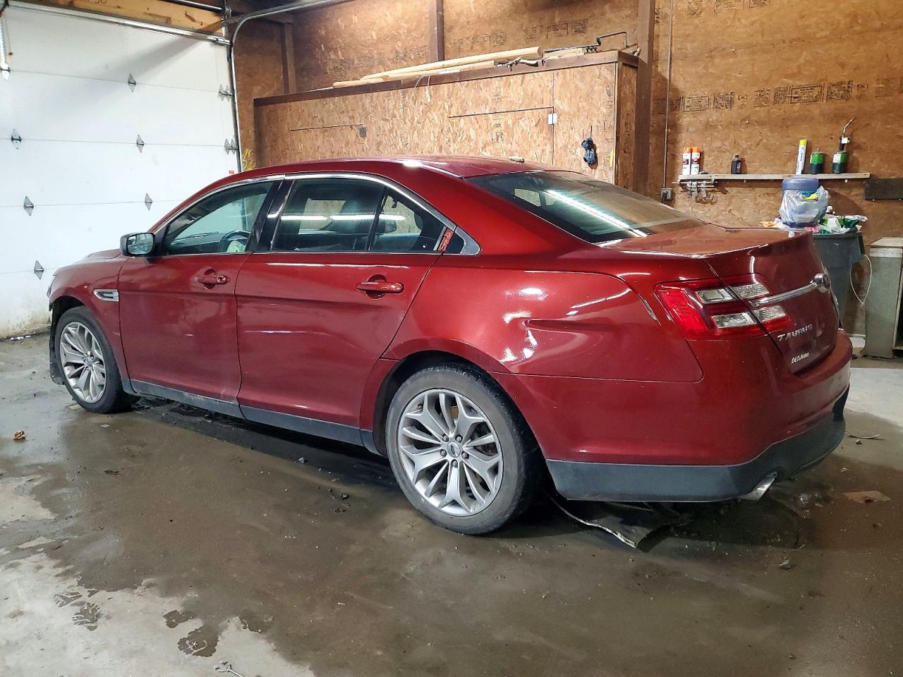 2014 Ford Taurus Limited - Image 2