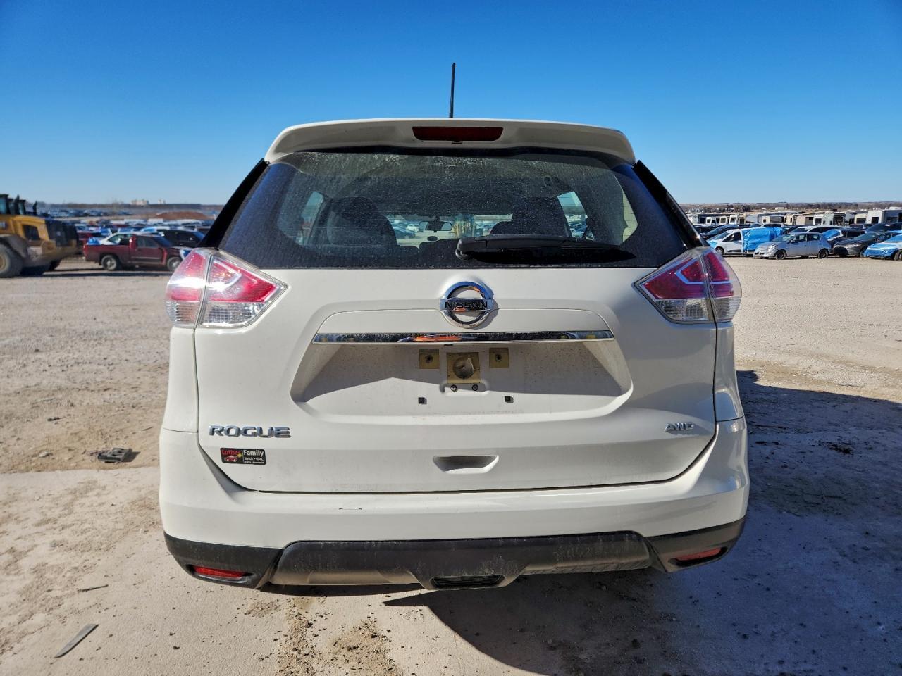 2016 Nissan Rogue S - Image 6