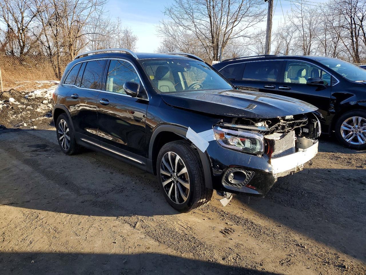2023 Mercedes-Benz Glb 250 4Matic - Image 4