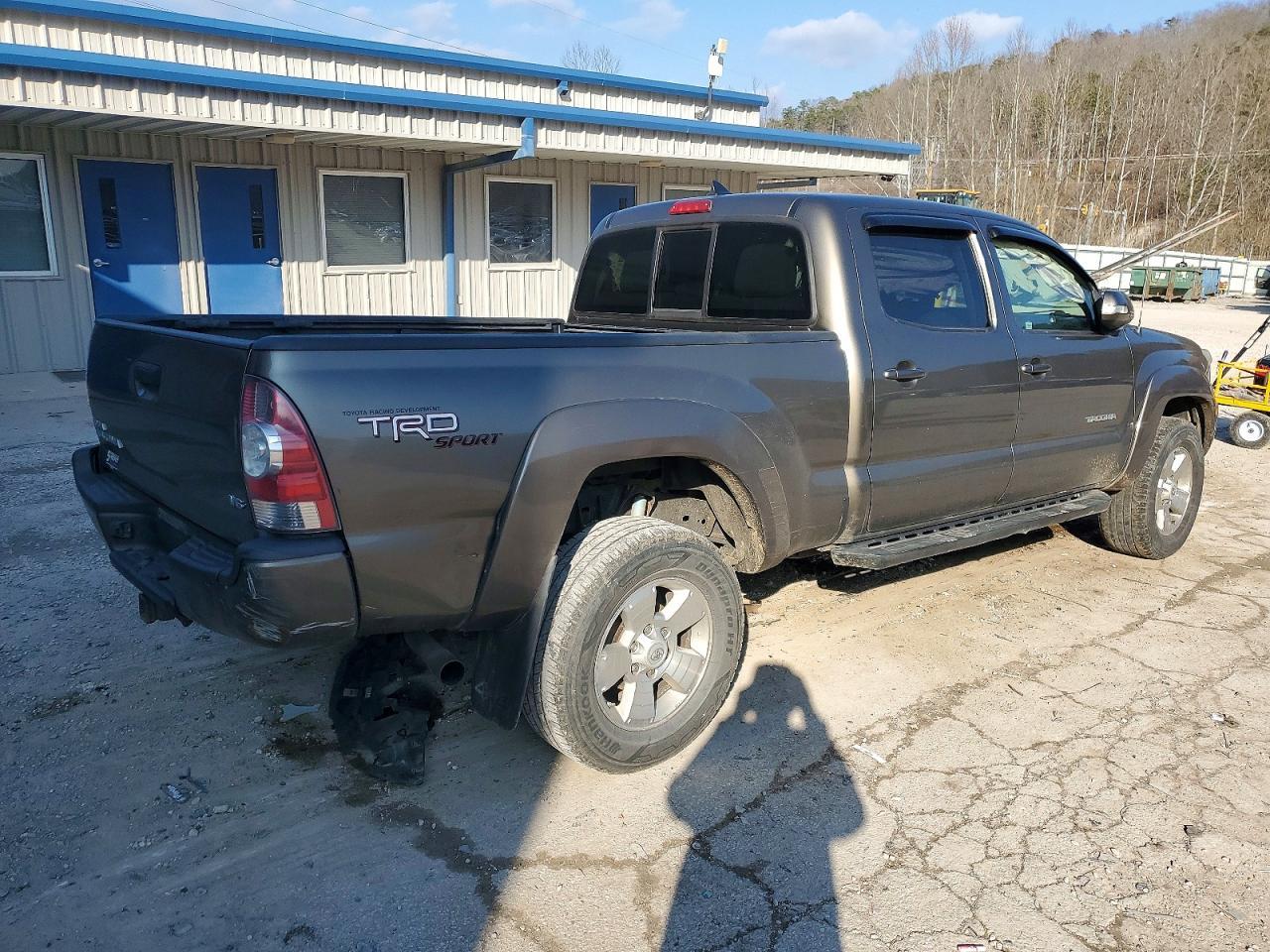 2012 Toyota Tacoma - Фото 3