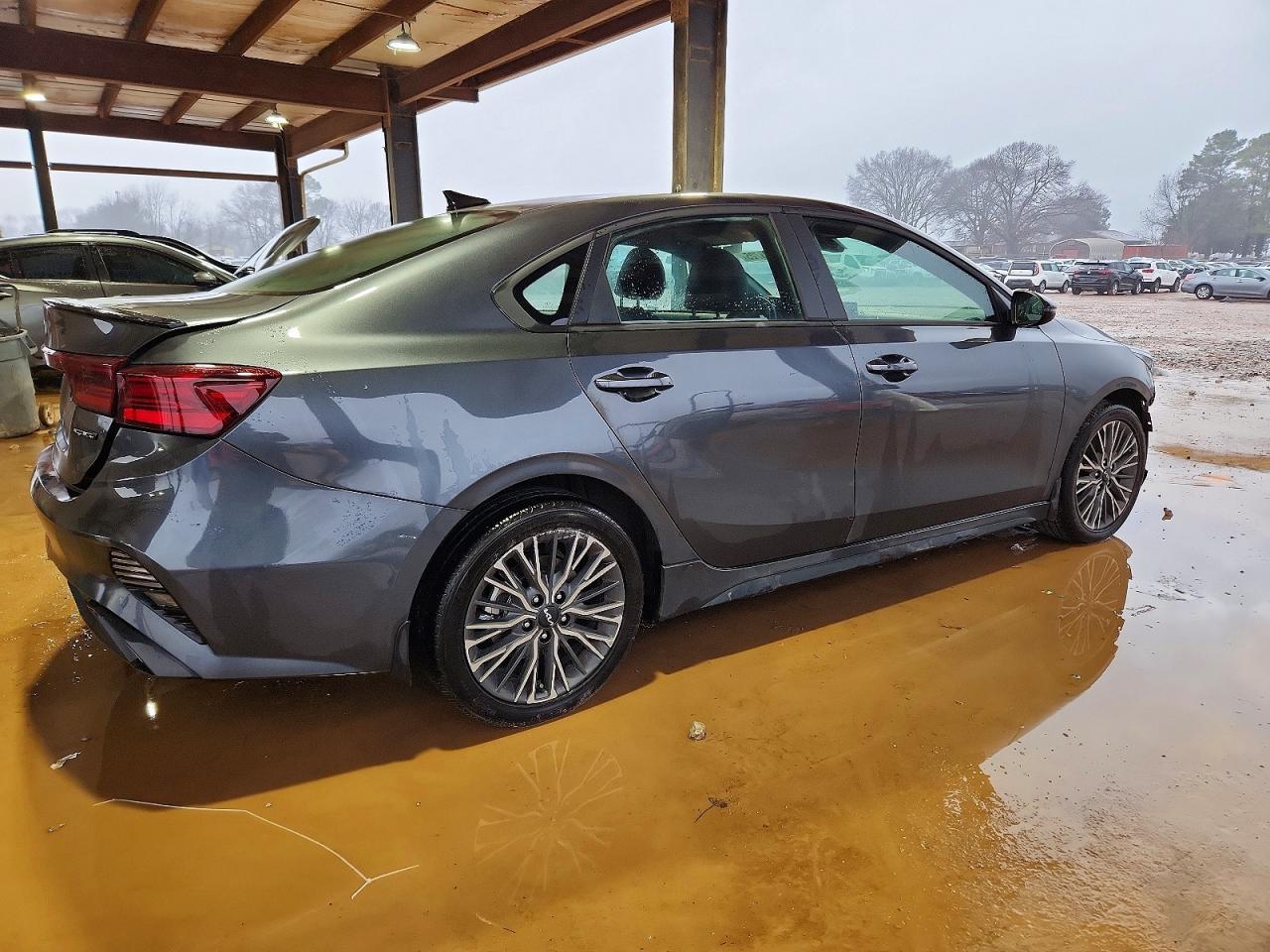 2024 Kia Forte Gt Line - Фото 3