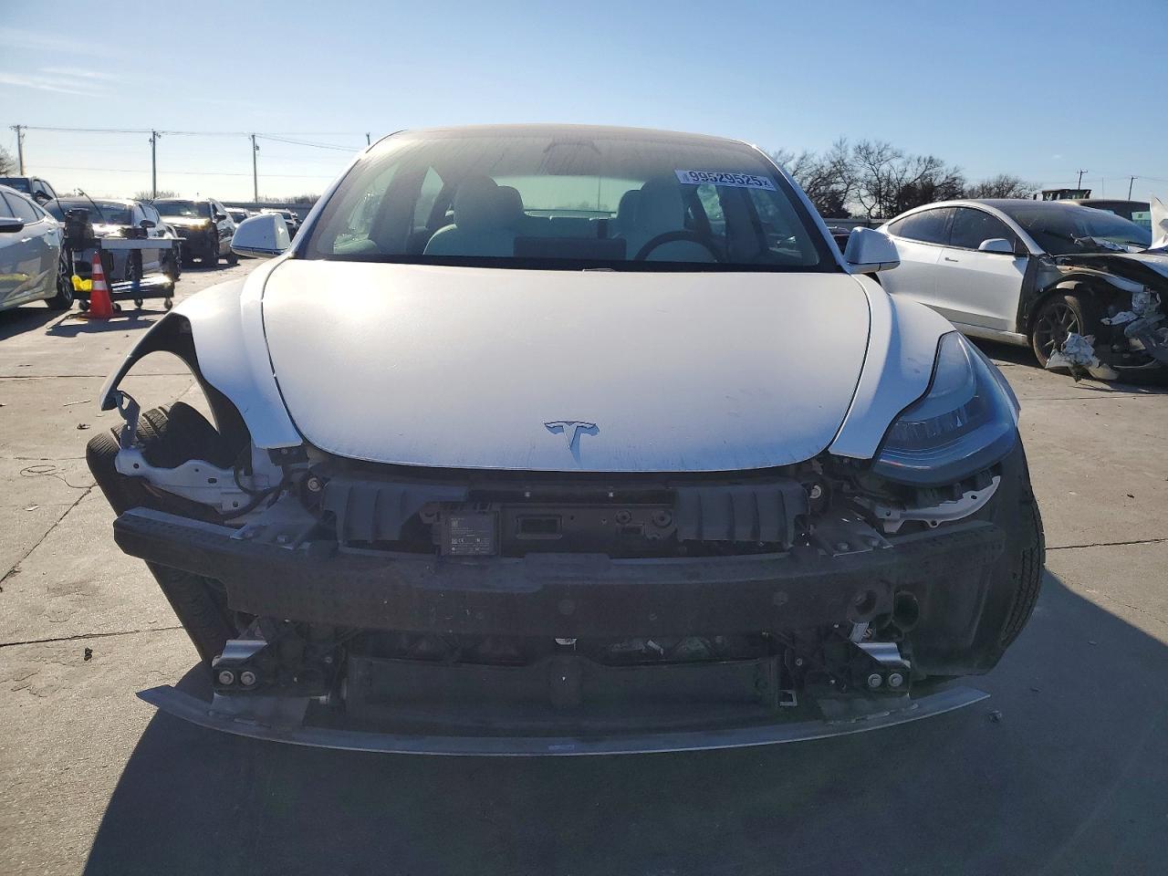2020 Tesla Model 3 - Image 5