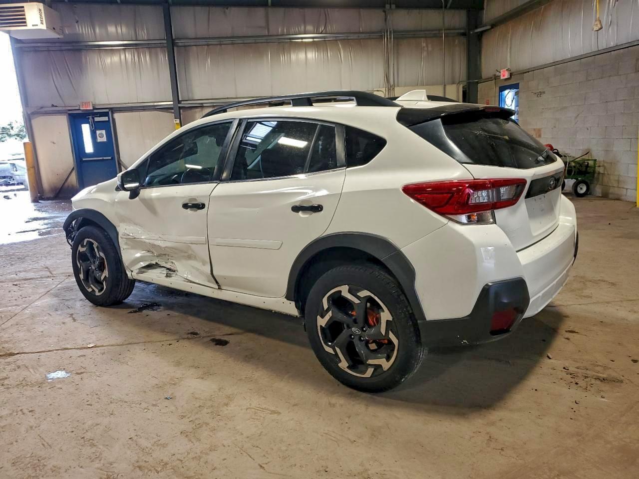2023 Subaru Crosstrek Limited - Фото 2