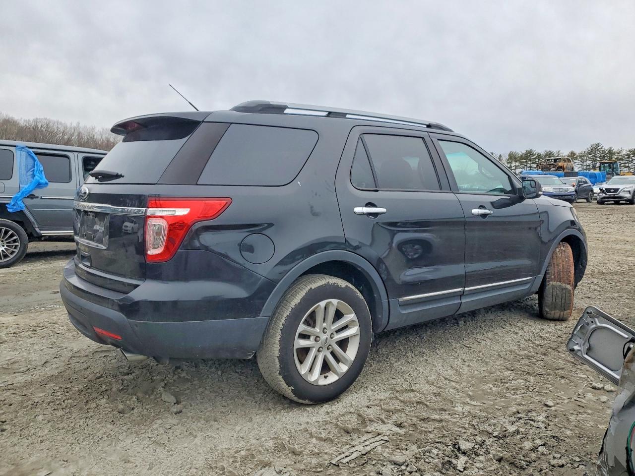 2013 Ford Explorer Xlt - Фото 3