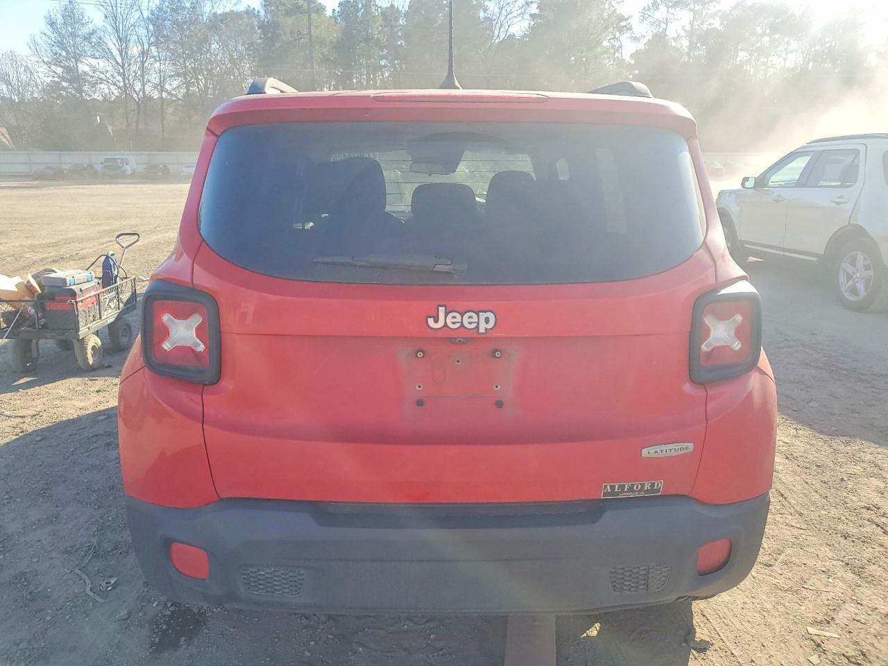 2017 Jeep Renegade Latitude - Фото 6