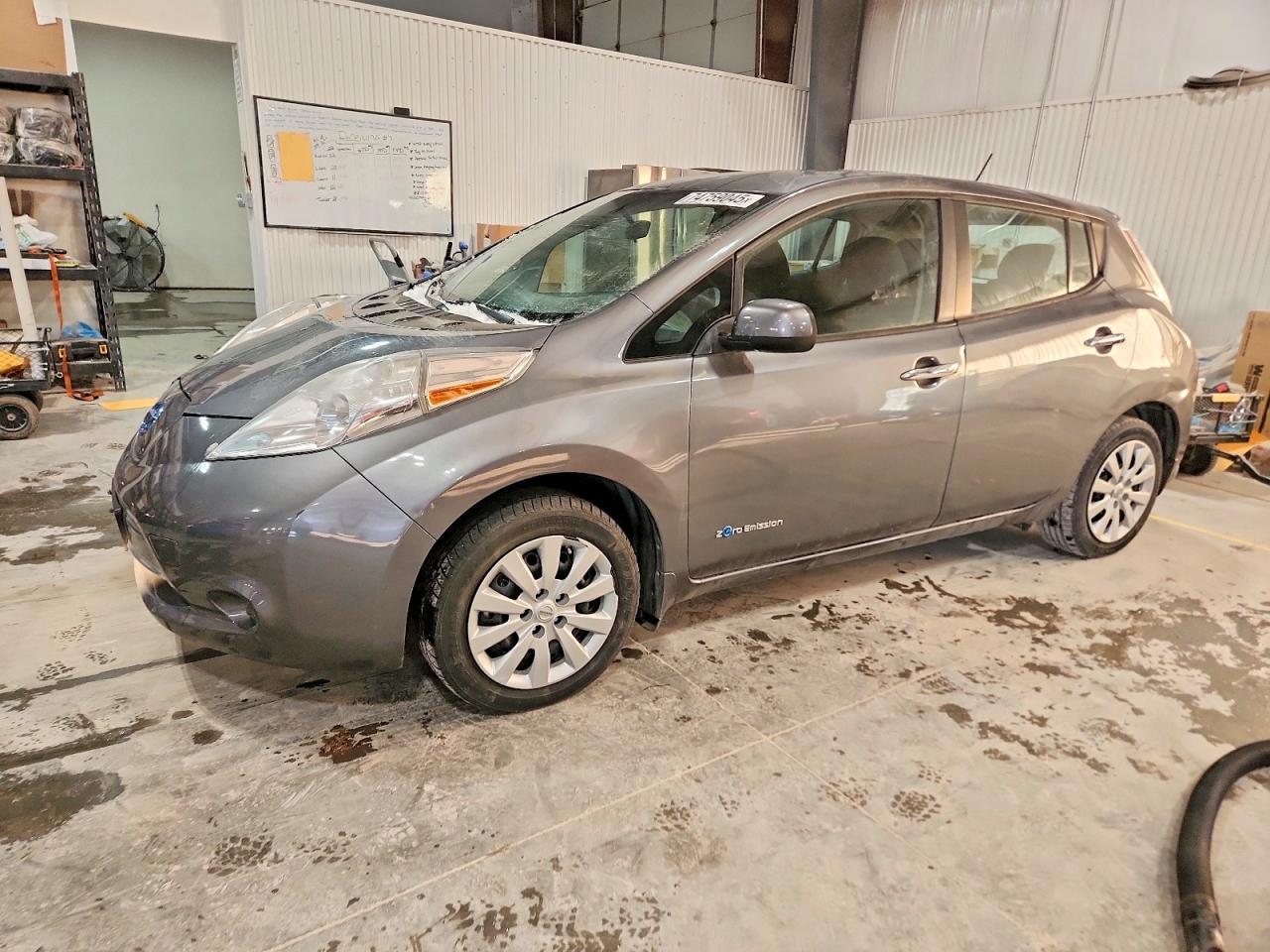 2016 Nissan Leaf S