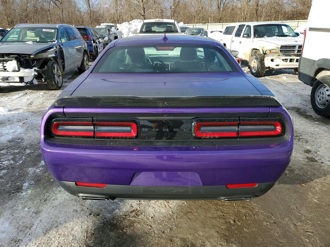 2023 Dodge Challenger R/T - Фото 6